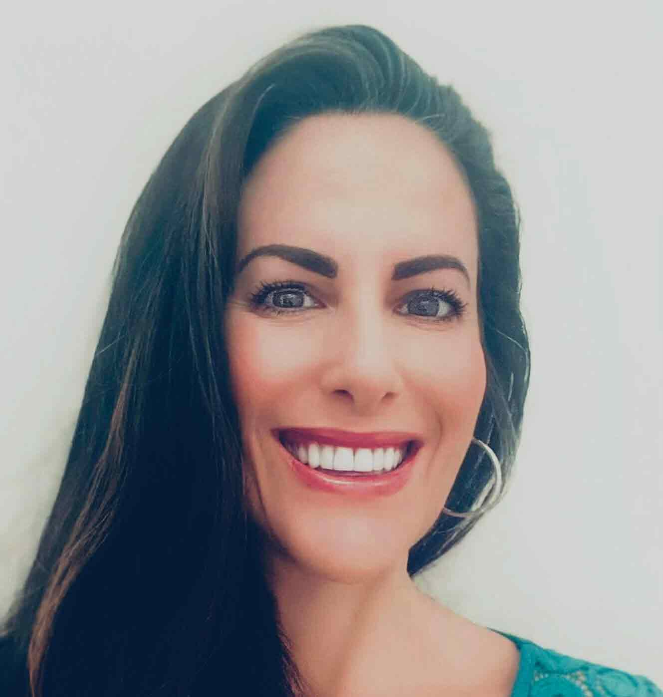 amy2.jpg__PID:6a4da11d-4112-4d97-8e95-523ecabd6329